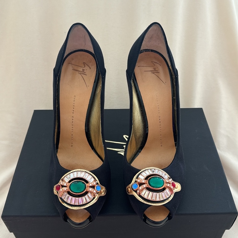 Giuseppe Zanotti Heels - Picture 2 of 11
